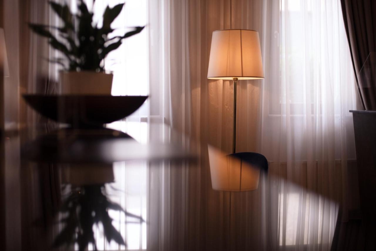 Hotel Das Kleine Ritz เฟลบาค ภายนอก รูปภาพ